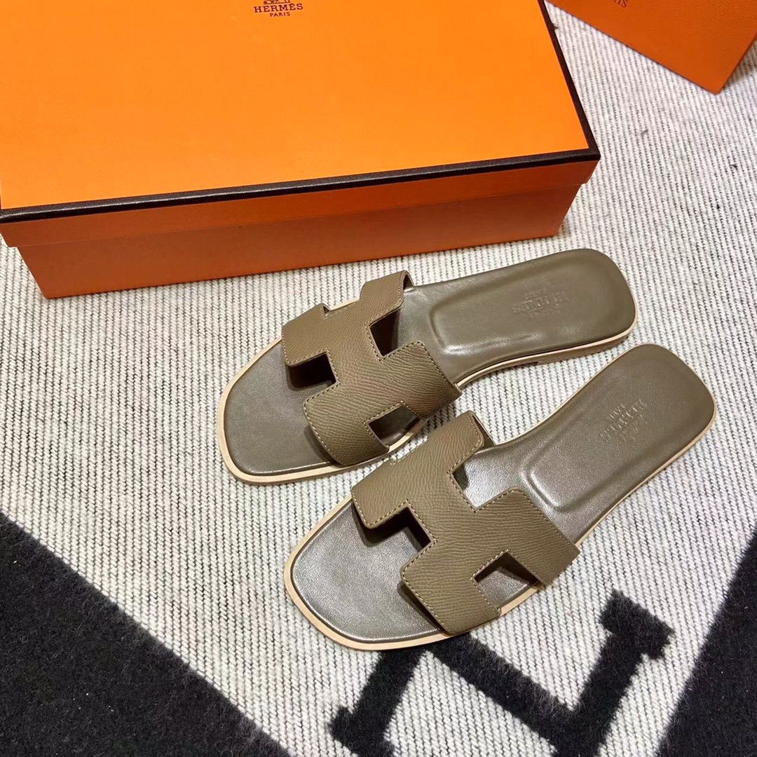 에르메스 올수공 오란 슬리퍼 샌들 앱송 117